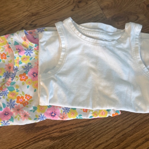 Lots of 6 Girls Tank Tops - Picture 4 of 6